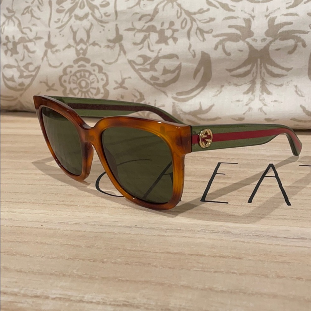 Gucci Sunglasses TORTOISE
